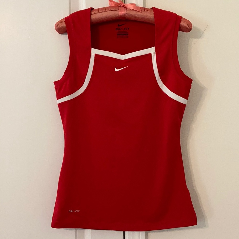 Nike Workout Top